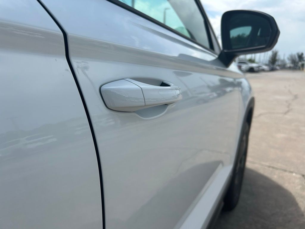2025 Volkswagen Taos 1.5T S Tampa FL