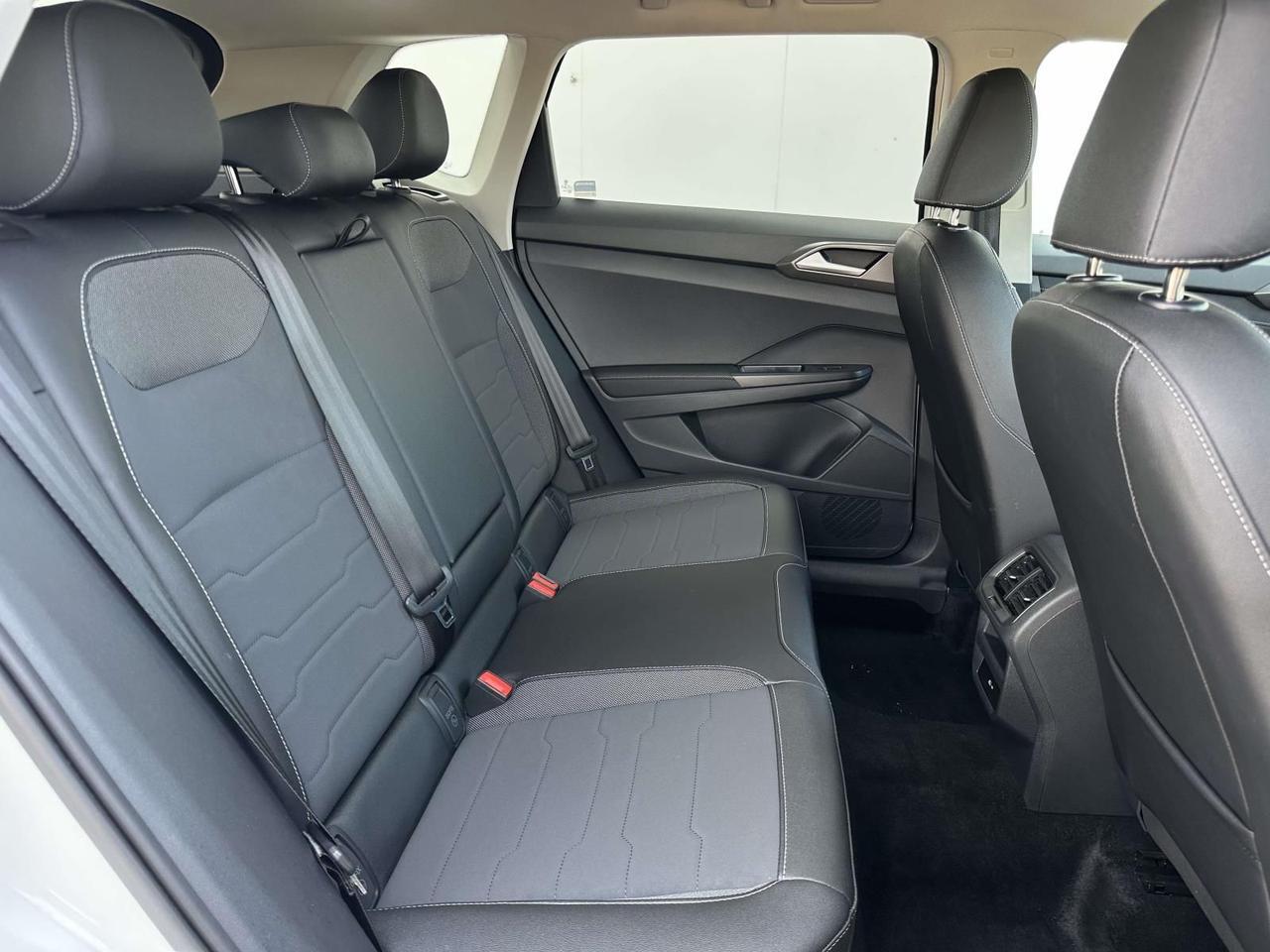2025 Volkswagen Taos 1.5T SE Black Woodbridge VA