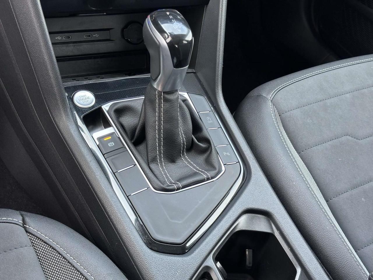 2025 Volkswagen Taos 1.5T SE Black Woodbridge VA