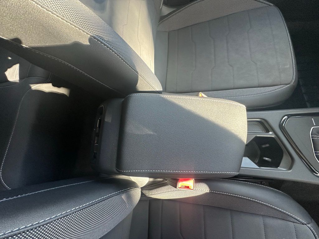 2025 Volkswagen Taos 1.5T SE Black Tampa FL