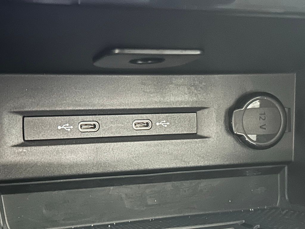 2025 Volkswagen Taos 1.5T SE Black Tampa FL