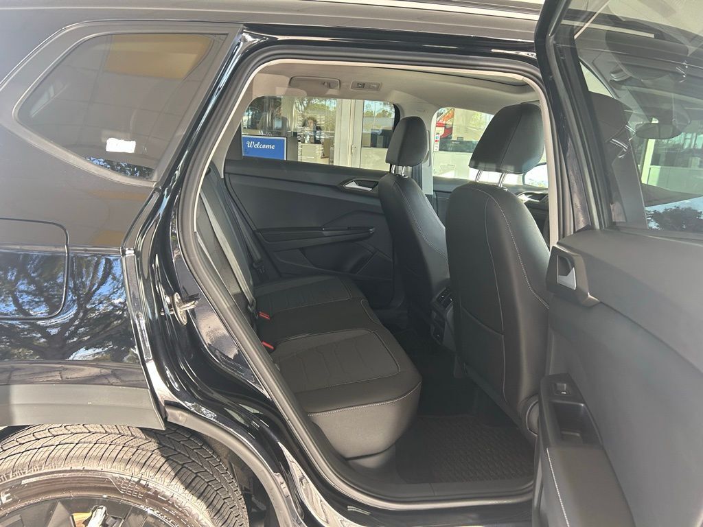 2025 Volkswagen Taos 1.5T SE Black Tampa FL