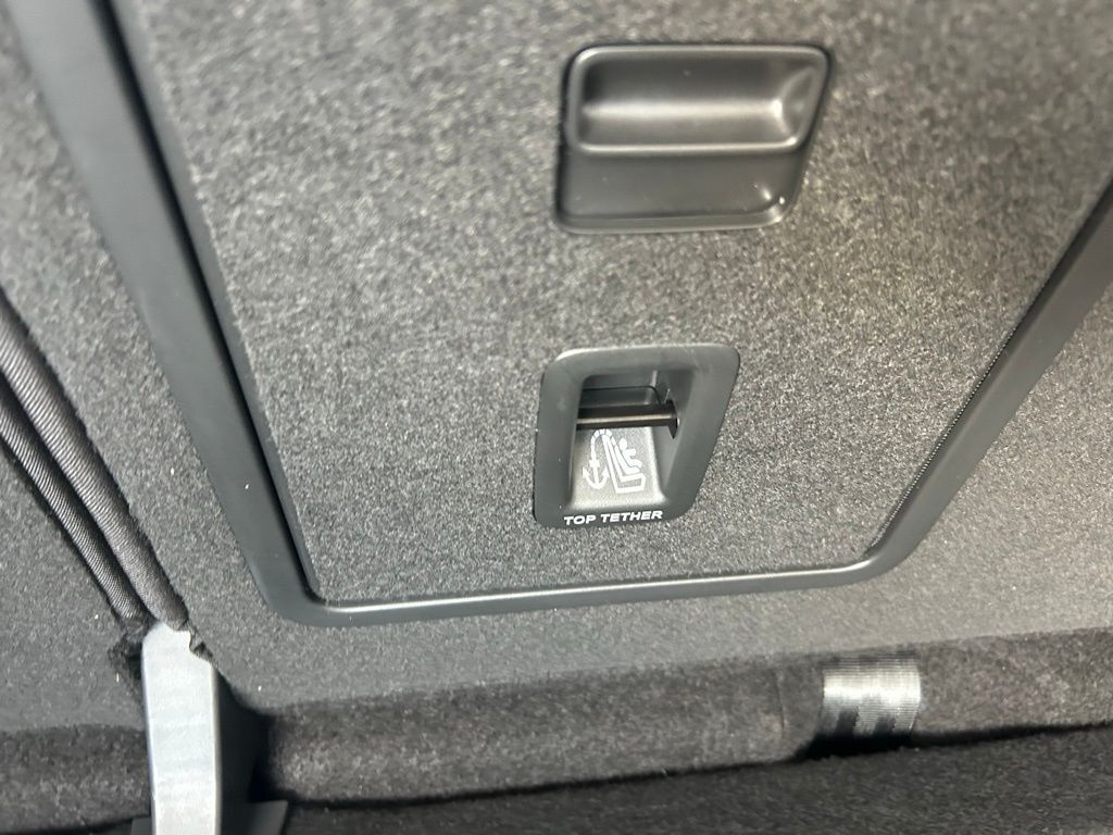 2025 Volkswagen Taos 1.5T SE Black Tampa FL