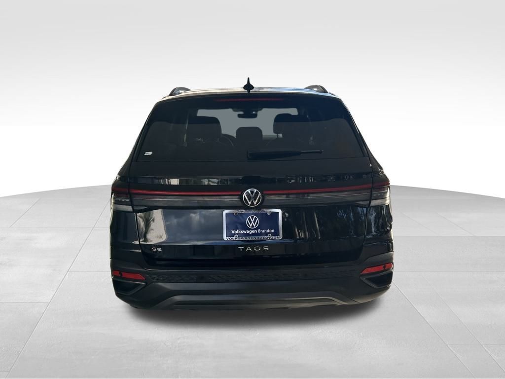 2025 Volkswagen Taos 1.5T SE Black Tampa FL