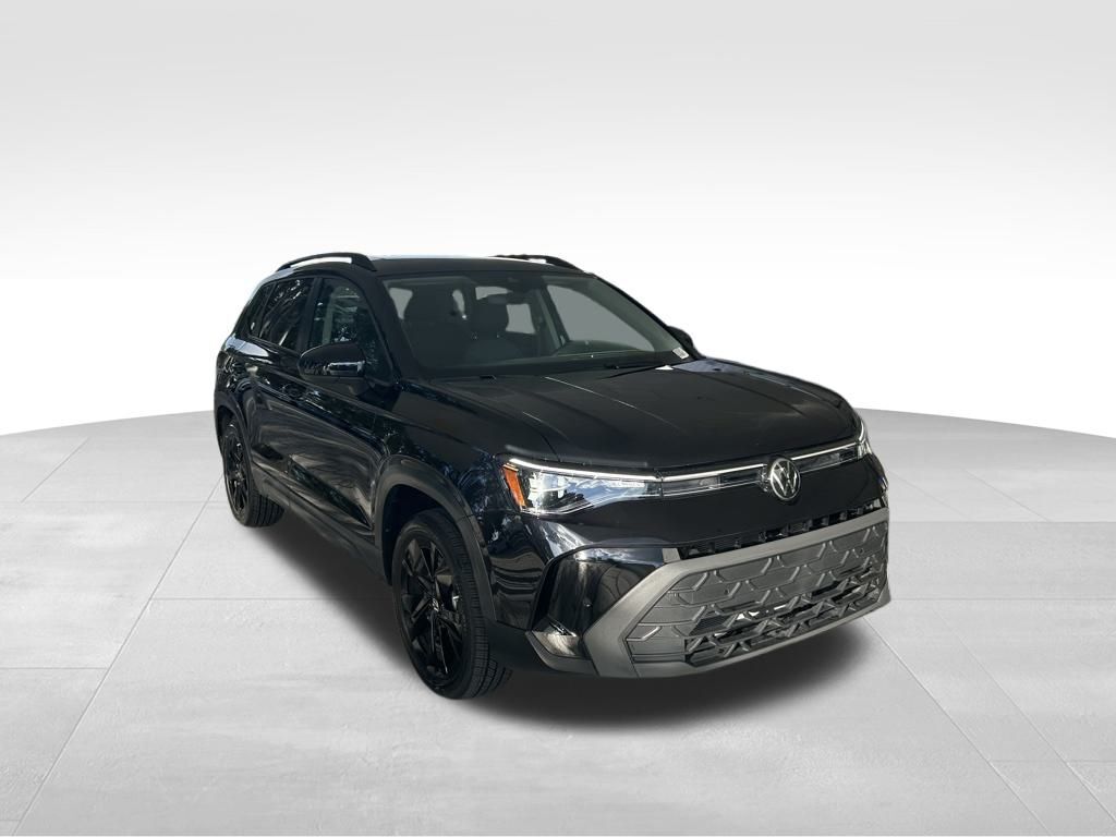 2025 Volkswagen Taos 1.5T SE Black Tampa FL