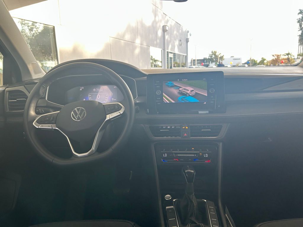2025 Volkswagen Taos 1.5T SE Black Tampa FL