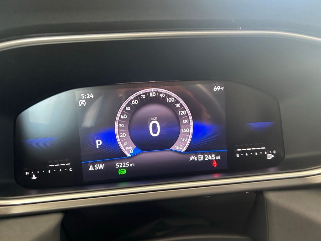 2025 Volkswagen Taos 1.5T SE Black Tampa FL