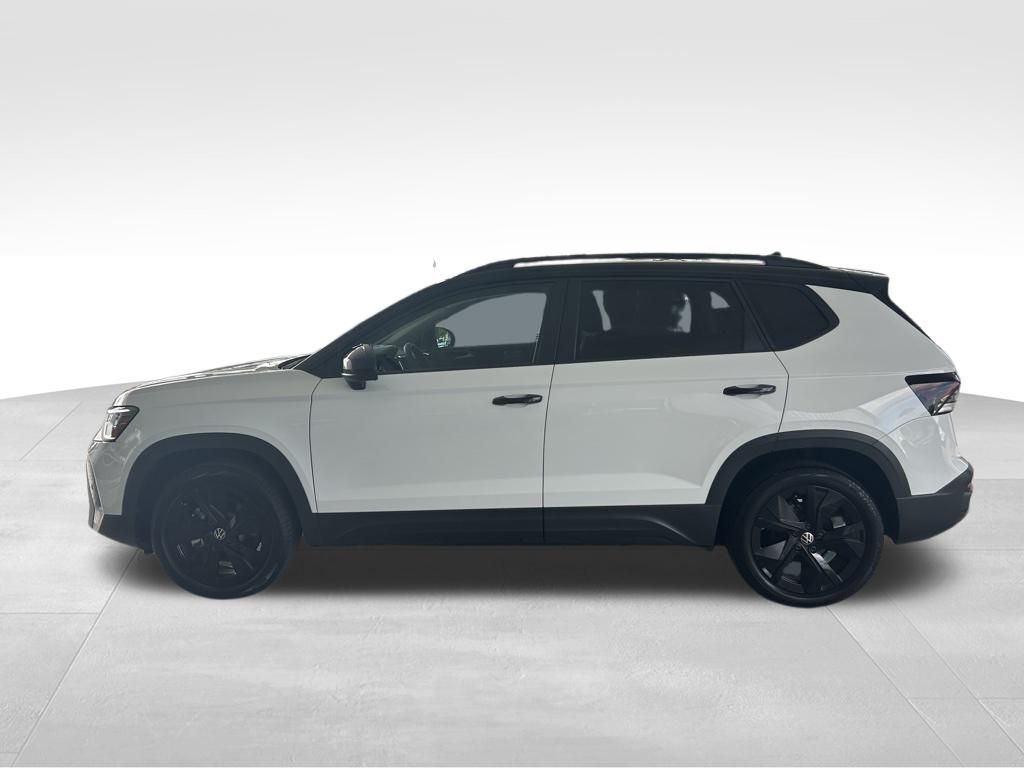 2025 Volkswagen Taos 1.5T SE Black Tampa FL