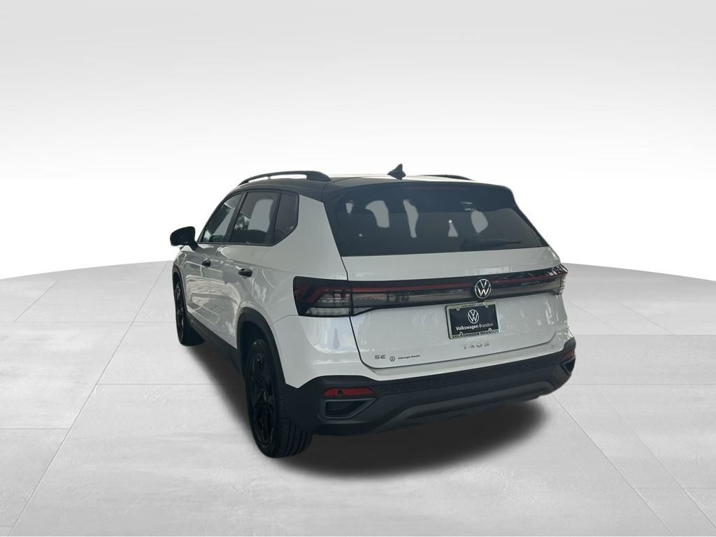 2025 Volkswagen Taos 1.5T SE Black Tampa FL