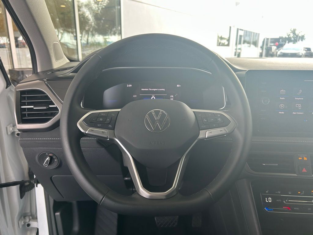 2025 Volkswagen Taos 1.5T SE Black Tampa FL