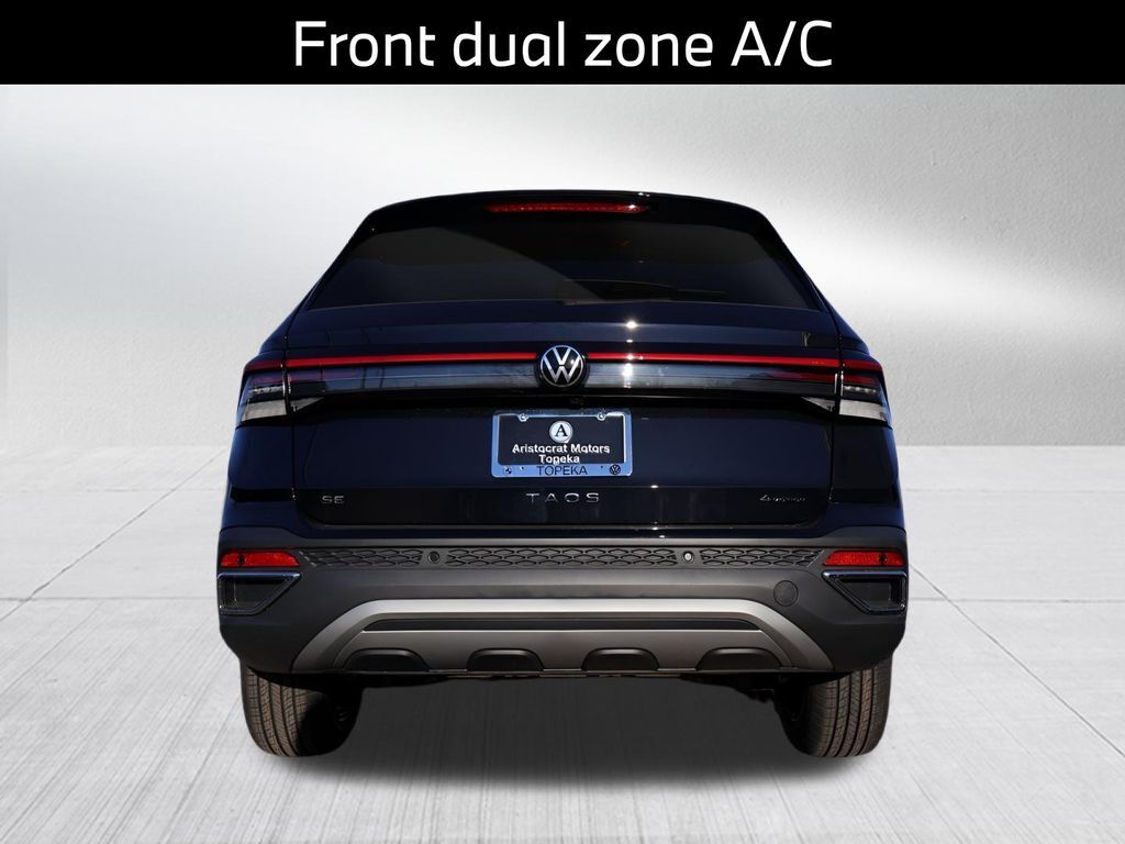 2025 Volkswagen Taos 1.5T SE