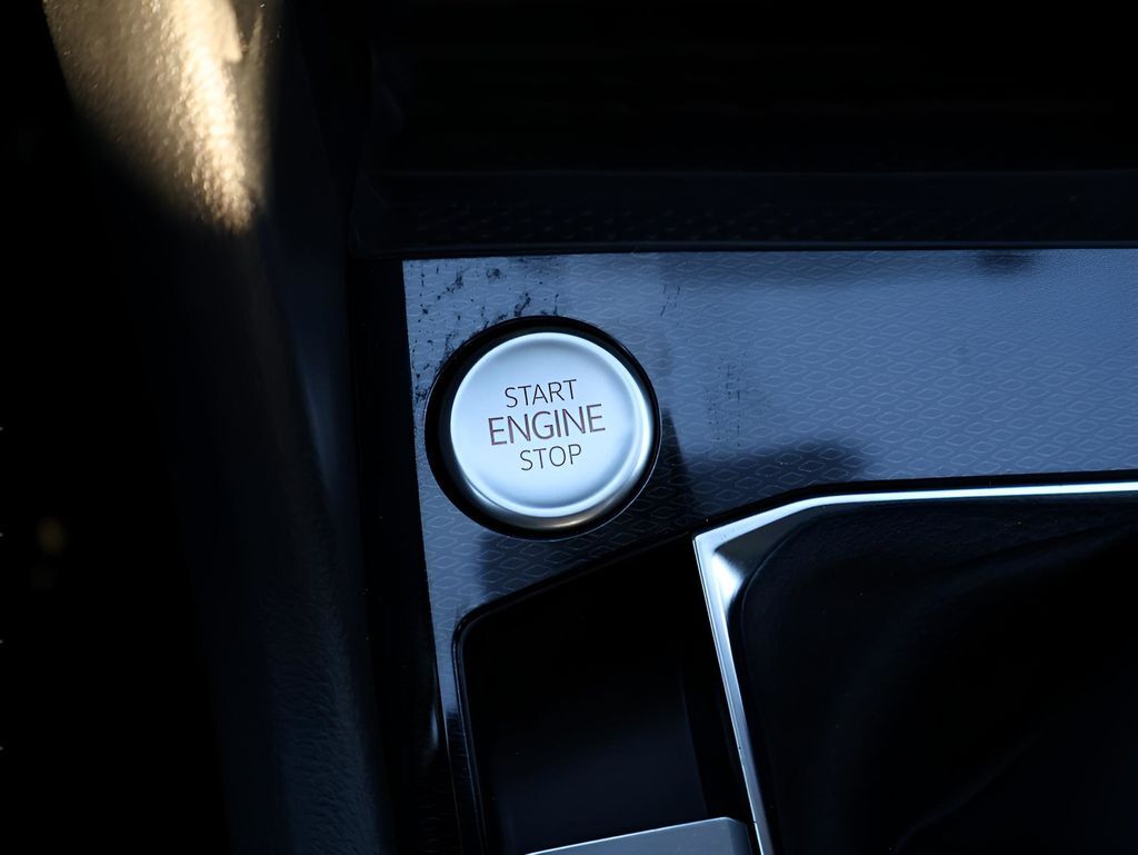 2025 Volkswagen Taos 1.5T SE San Clemente CA