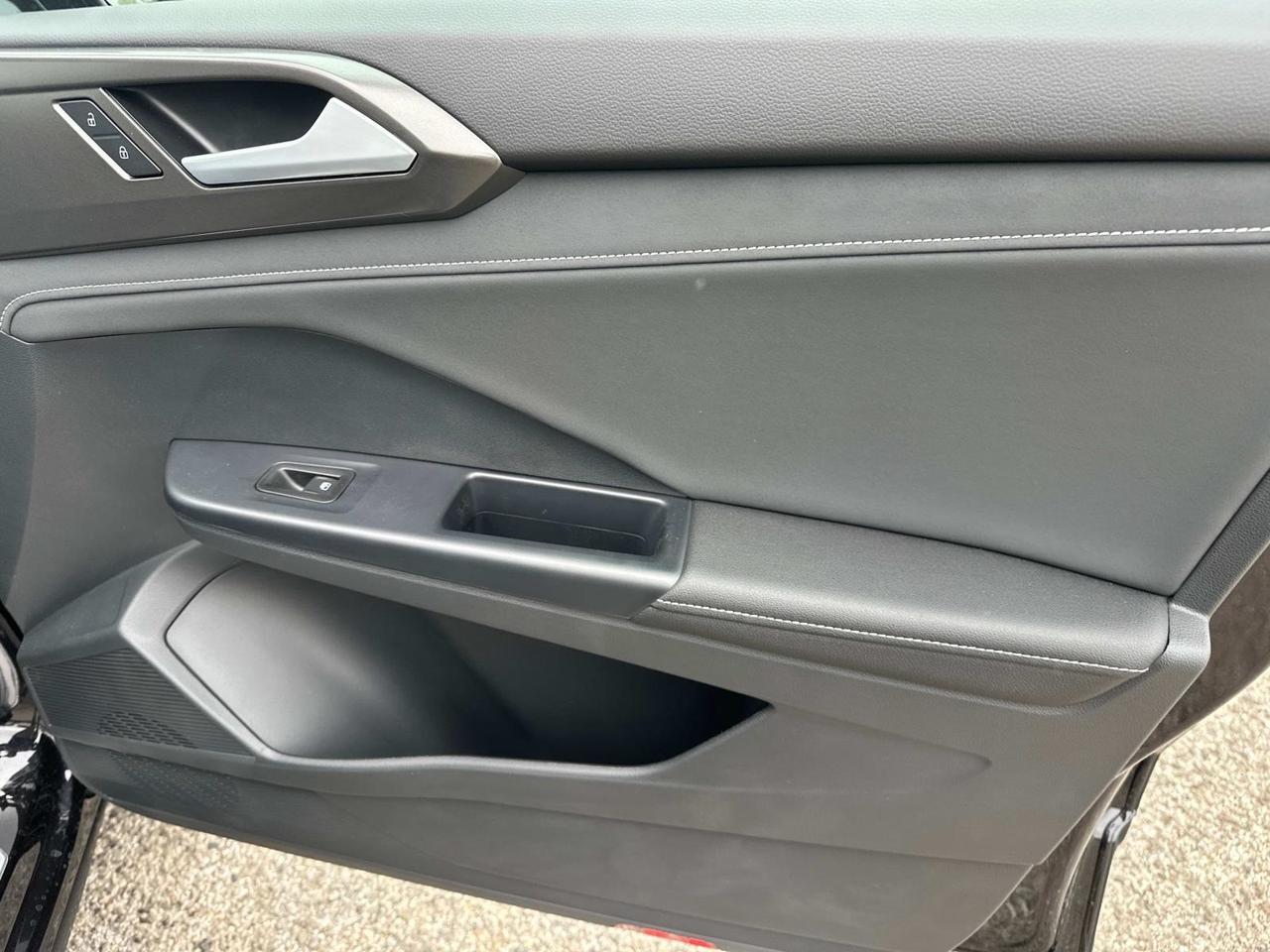 2025 Volkswagen Taos 1.5T SE Woodbridge VA