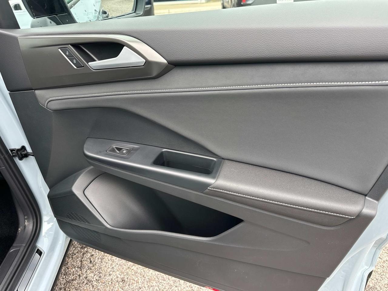 2025 Volkswagen Taos 1.5T SE Woodbridge VA