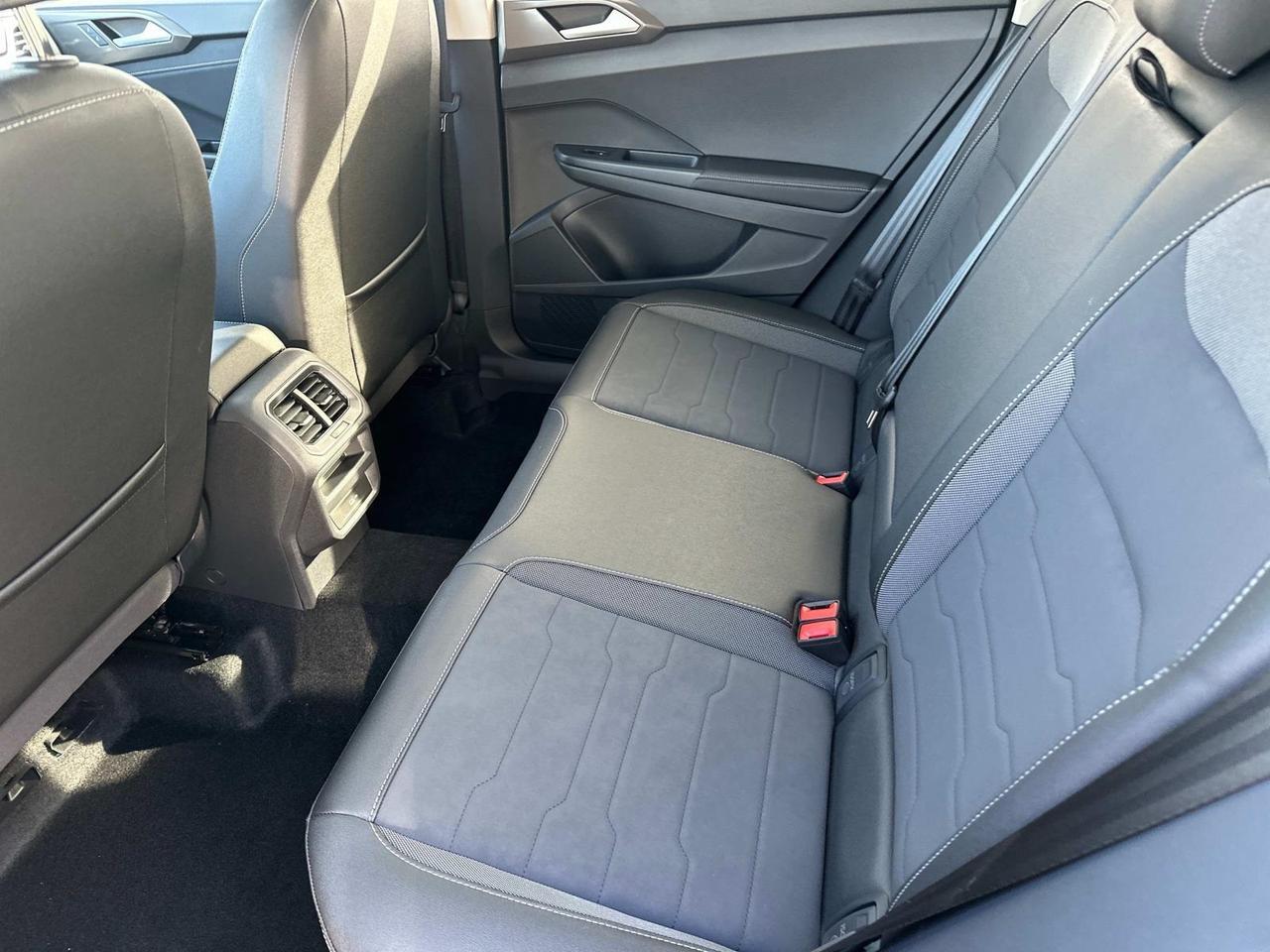 2025 Volkswagen Taos 1.5T SE Woodbridge VA