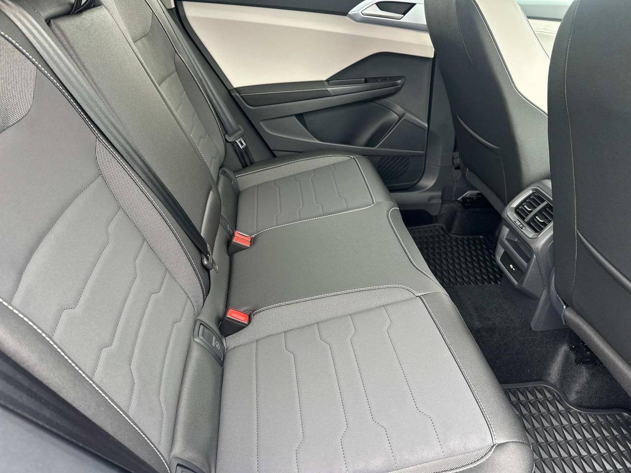 2025 Volkswagen Taos 1.5T SE Woodbridge VA