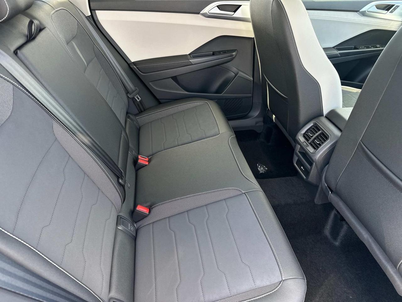 2025 Volkswagen Taos 1.5T SE Woodbridge VA