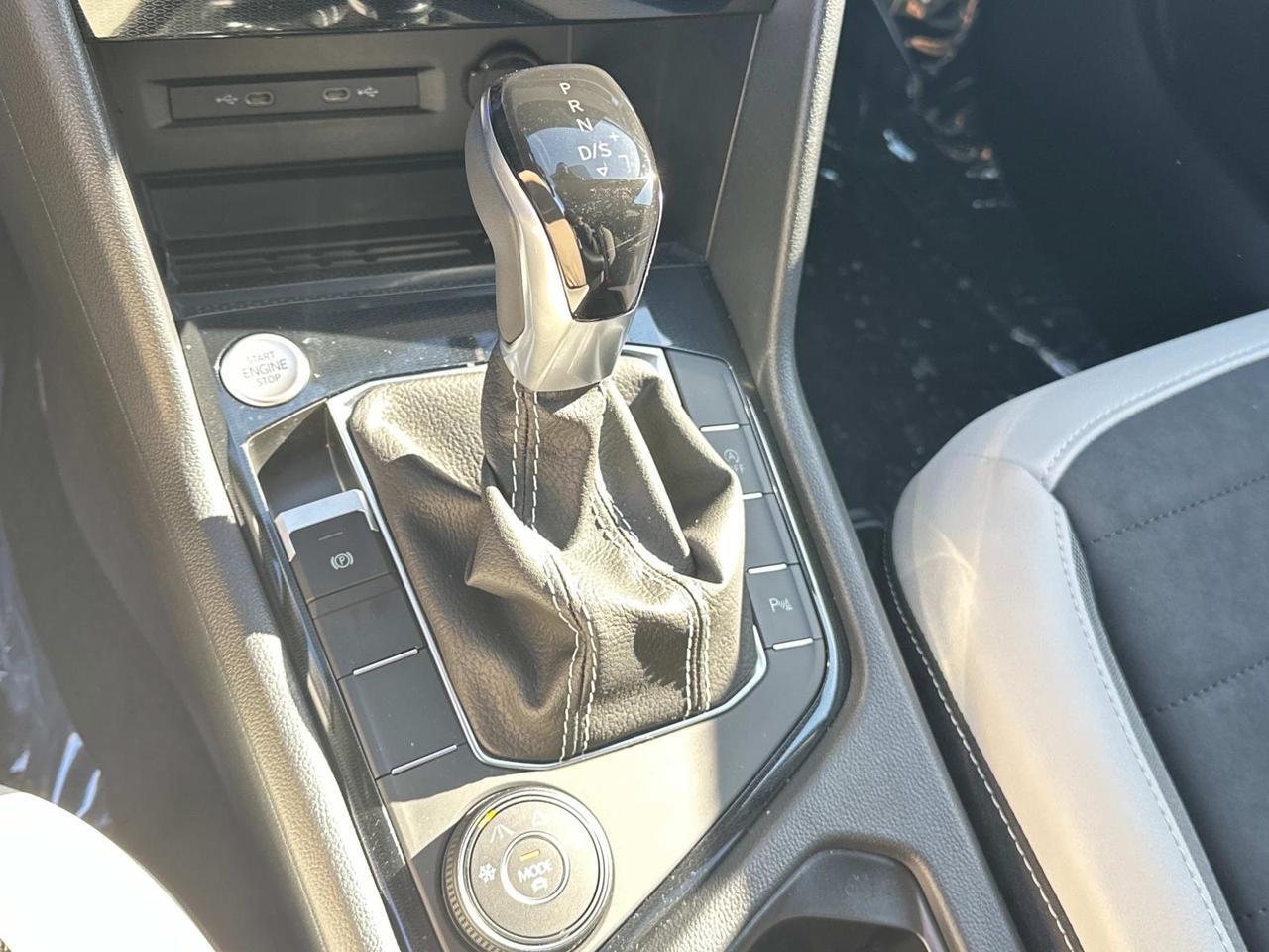 2025 Volkswagen Taos 1.5T SE Woodbridge VA