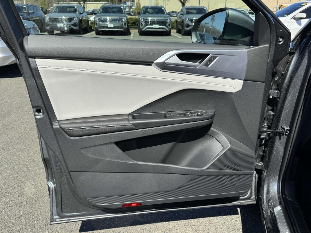 2025 Volkswagen Taos 1.5T SE Woodbridge VA