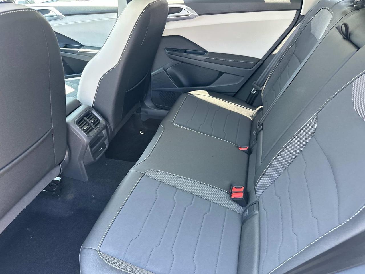 2025 Volkswagen Taos 1.5T SE Woodbridge VA