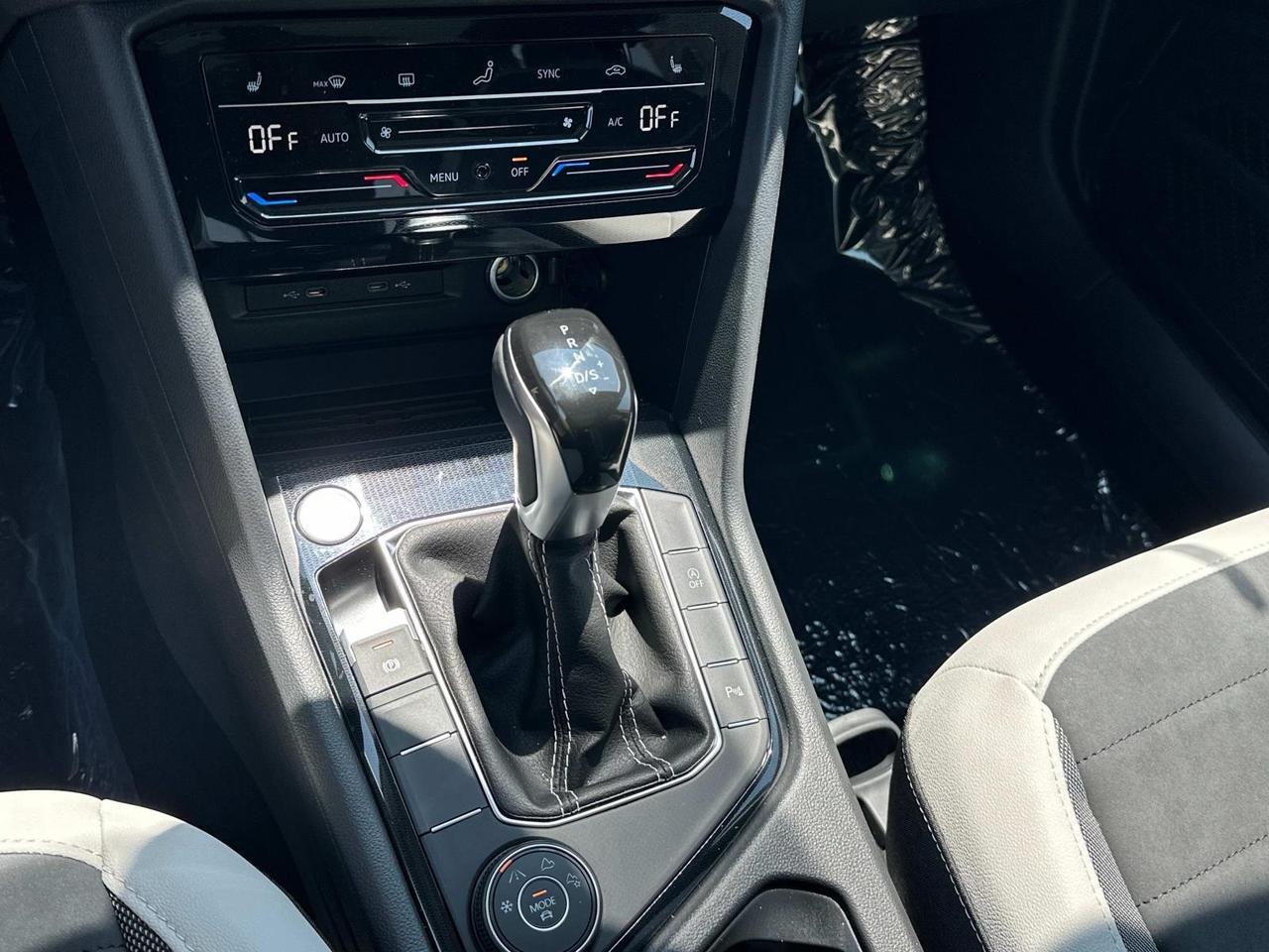 2025 Volkswagen Taos 1.5T SE Woodbridge VA