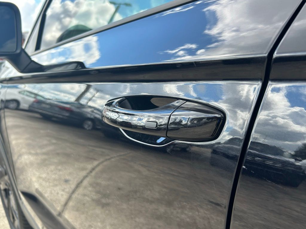 2025 Volkswagen Taos 1.5T SE Tampa FL