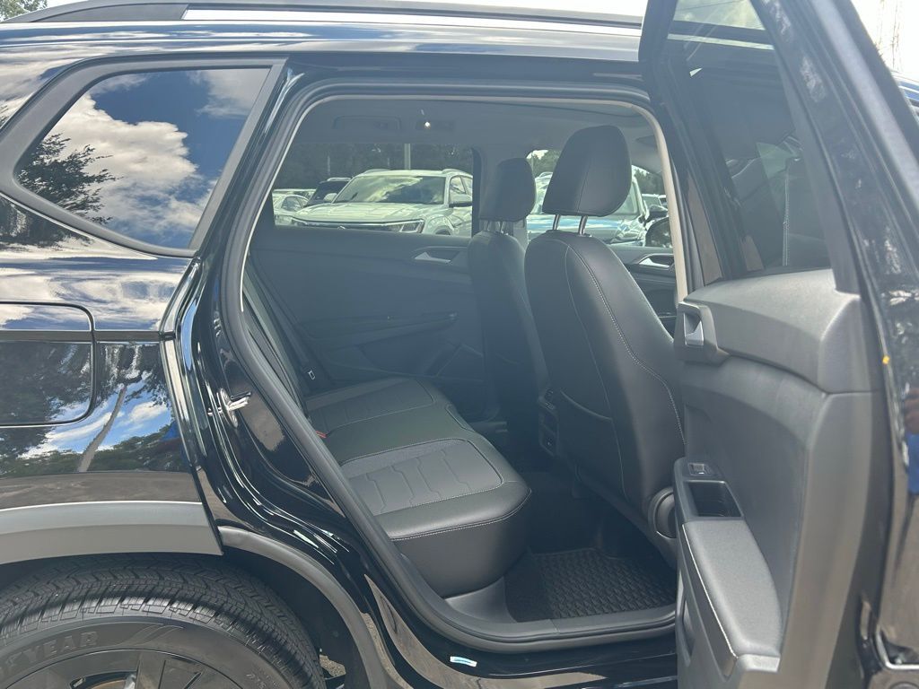 2025 Volkswagen Taos 1.5T SE Tampa FL