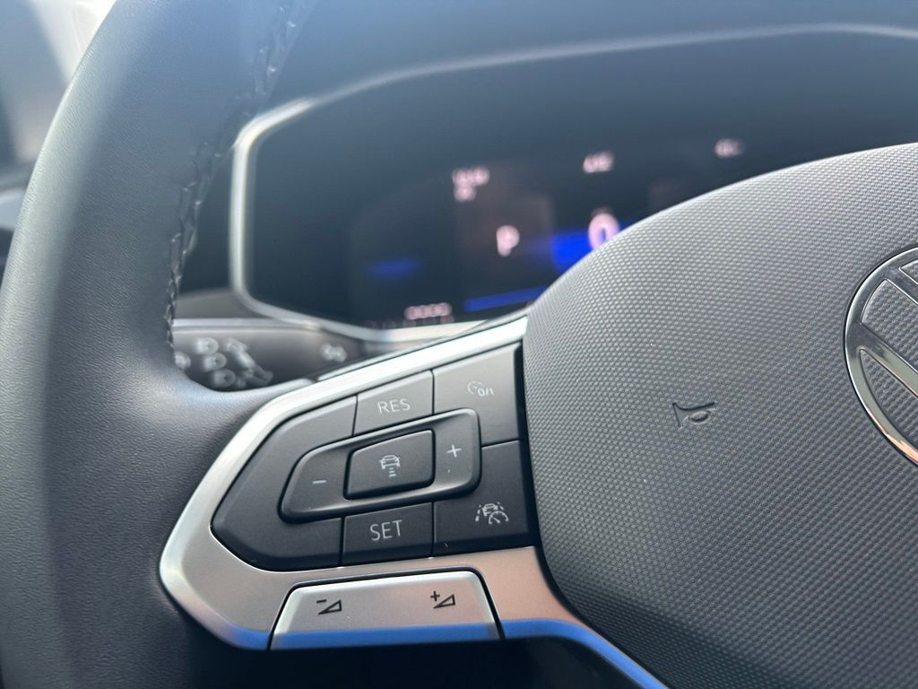 2025 Volkswagen Taos 1.5T SE Tampa FL