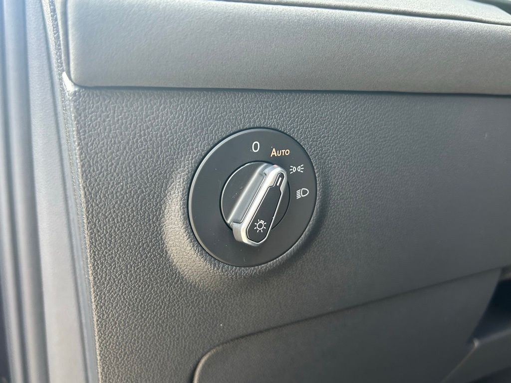 2025 Volkswagen Taos 1.5T SE Tampa FL
