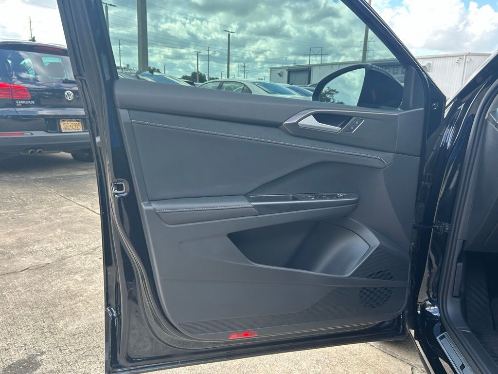 2025 Volkswagen Taos 1.5T SE Tampa FL