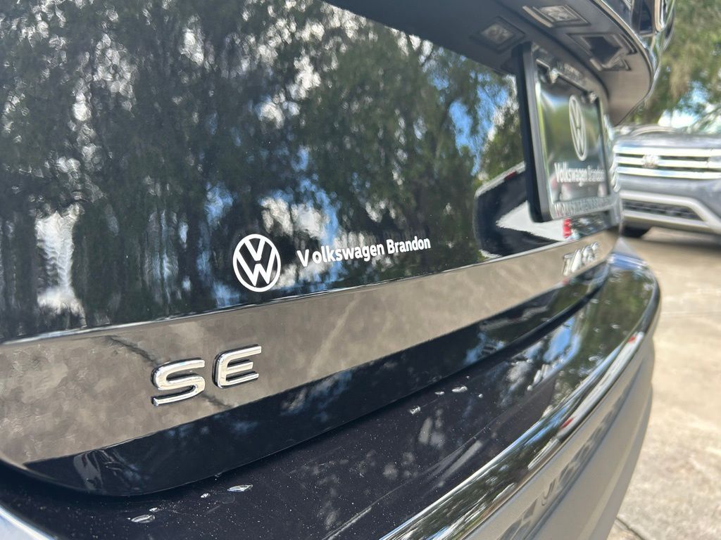 2025 Volkswagen Taos 1.5T SE Tampa FL