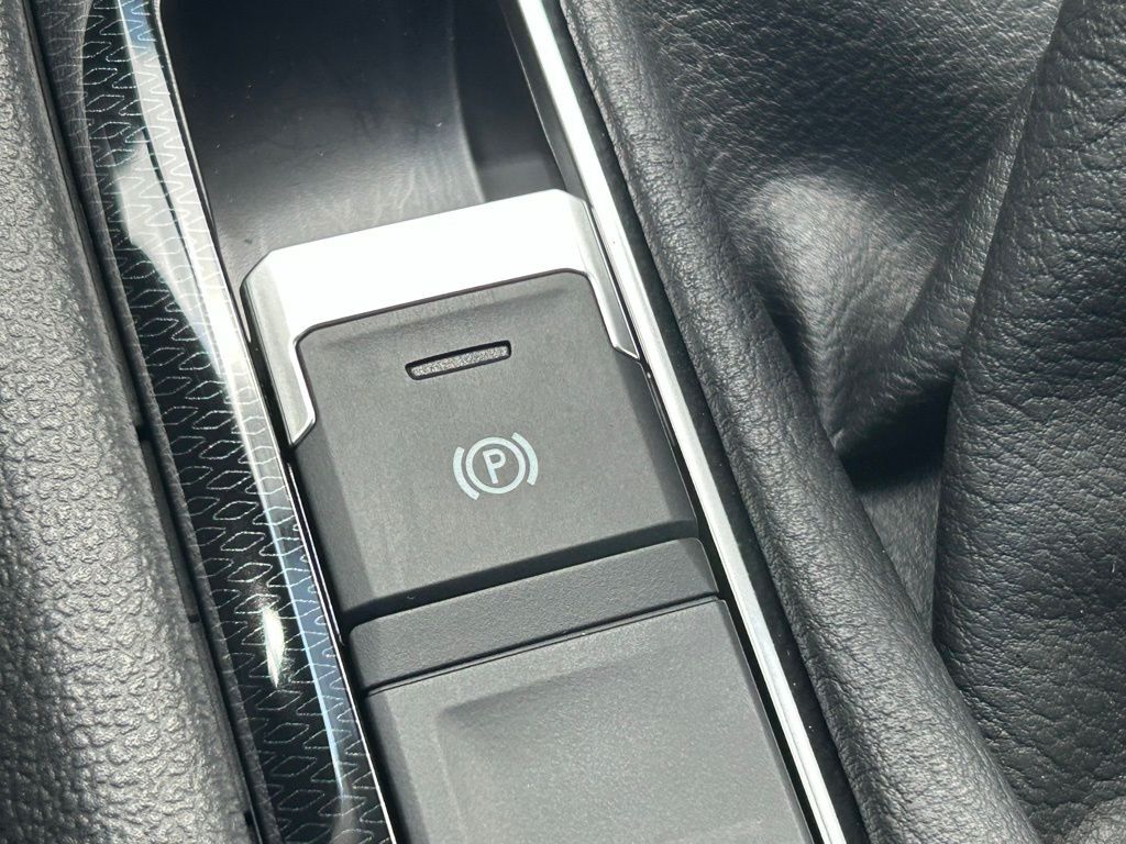 2025 Volkswagen Taos 1.5T SE Tampa FL