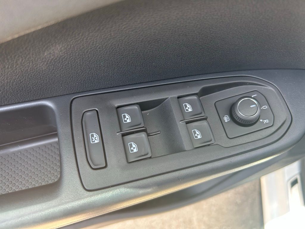 2025 Volkswagen Taos 1.5T SE Tampa FL