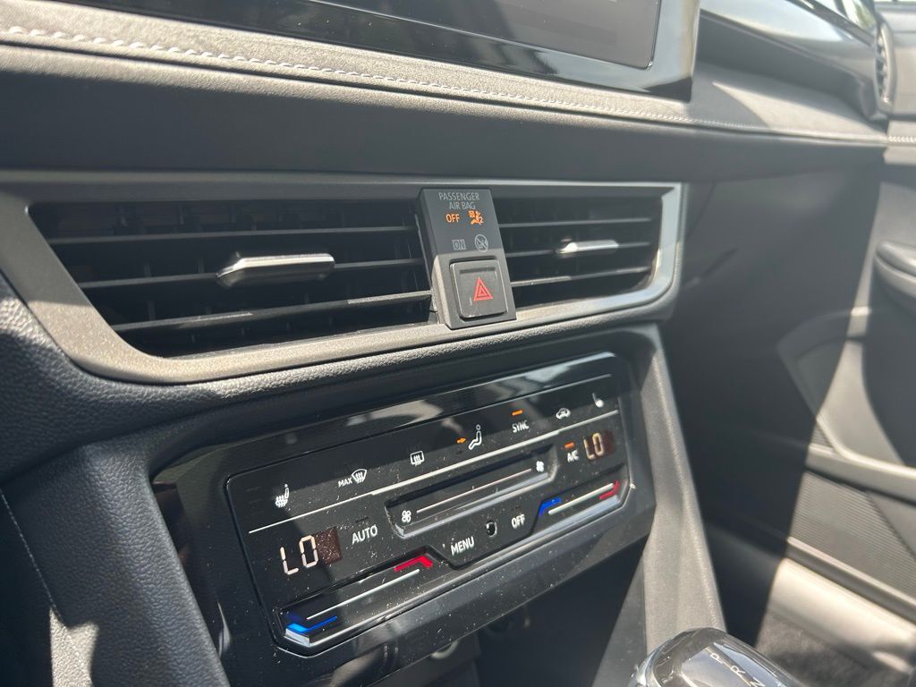 2025 Volkswagen Taos 1.5T SE Tampa FL