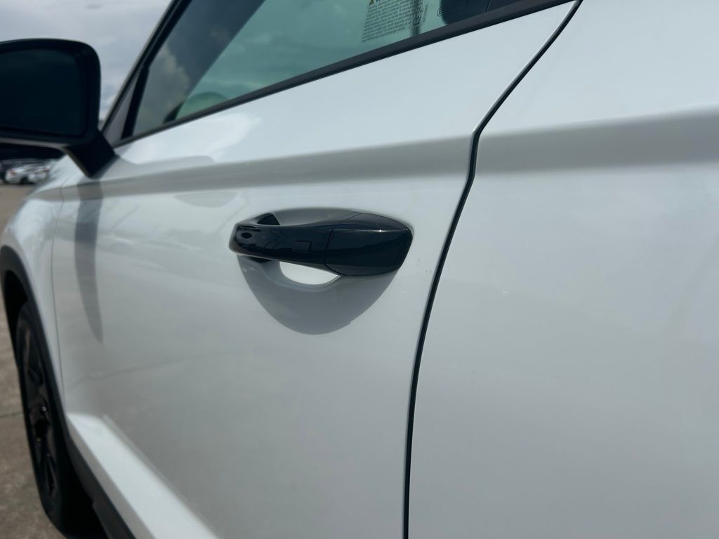 2025 Volkswagen Taos 1.5T SE Tampa FL