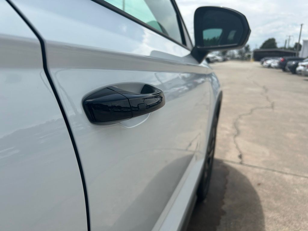 2025 Volkswagen Taos 1.5T SE Tampa FL