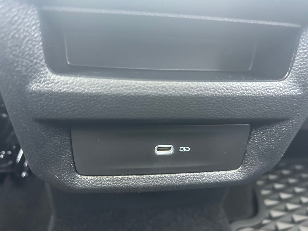 2025 Volkswagen Taos 1.5T SE Tampa FL