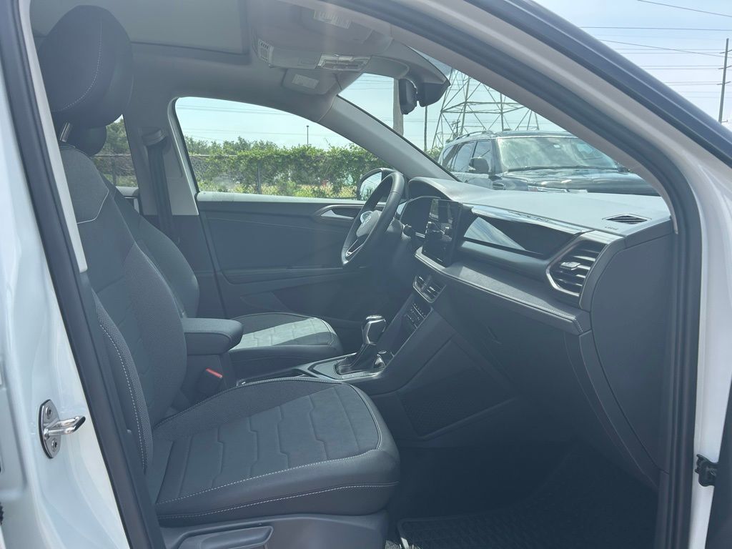 2025 Volkswagen Taos 1.5T SE Tampa FL