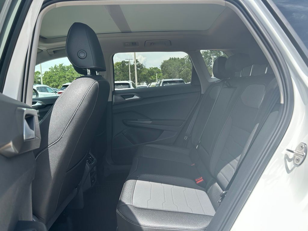 2025 Volkswagen Taos 1.5T SE Tampa FL
