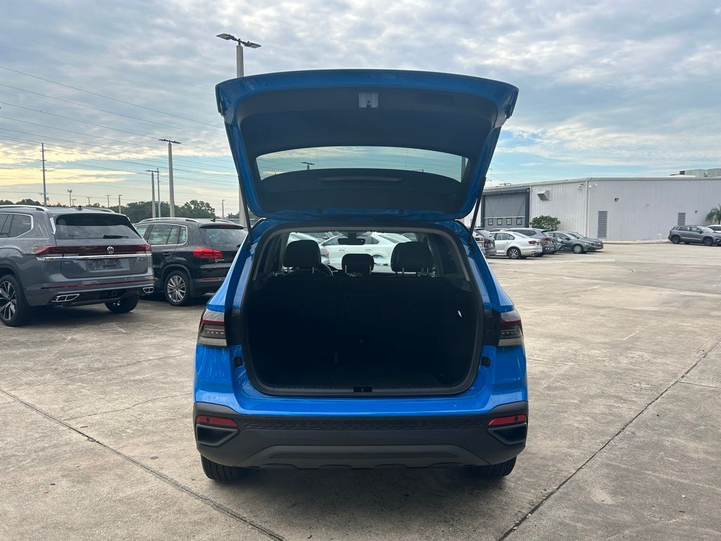 2025 Volkswagen Taos 1.5T SE Tampa FL