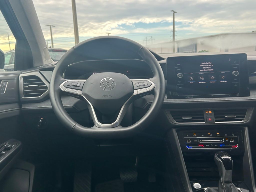 2025 Volkswagen Taos 1.5T SE Tampa FL
