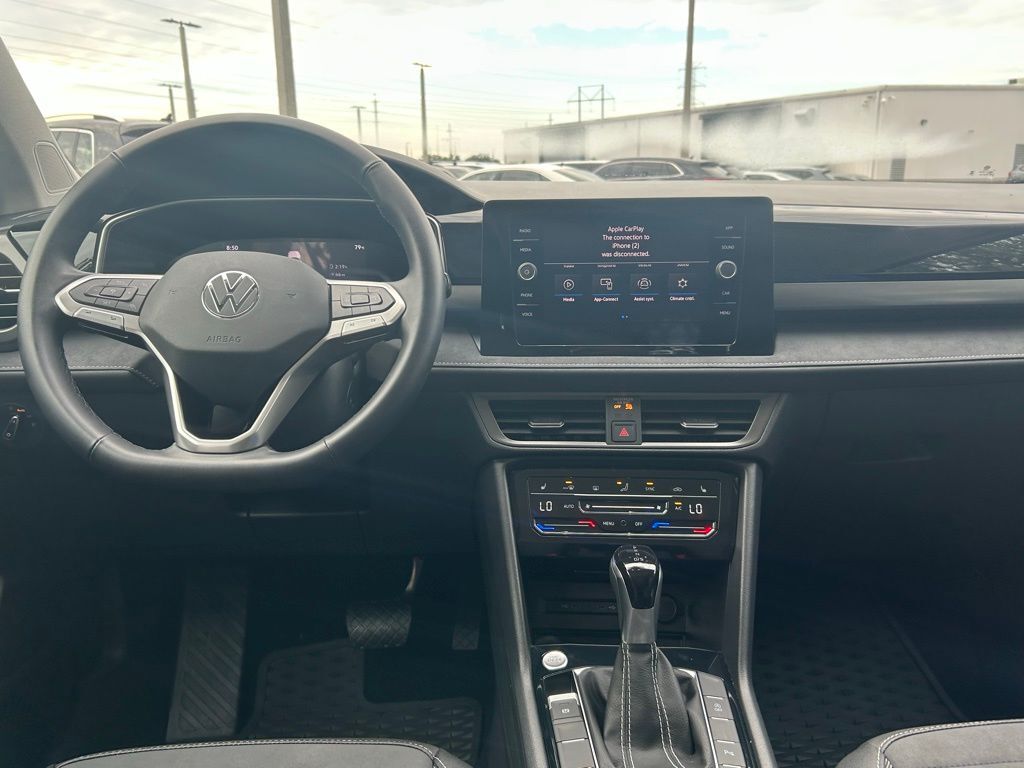2025 Volkswagen Taos 1.5T SE Tampa FL
