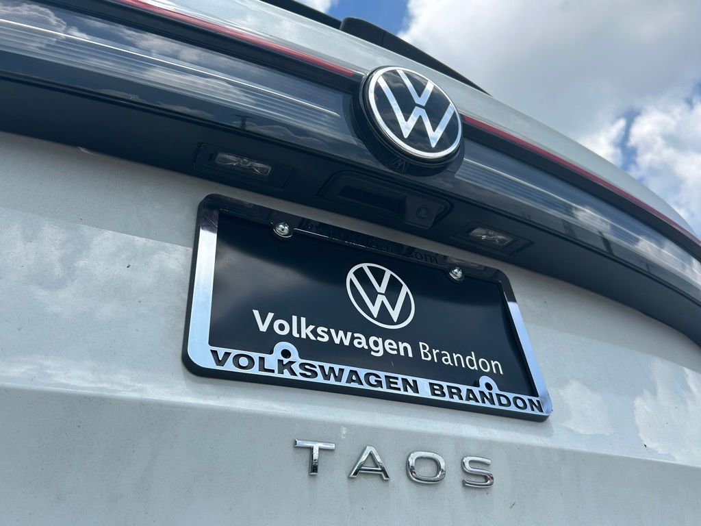 2025 Volkswagen Taos 1.5T SE Tampa FL