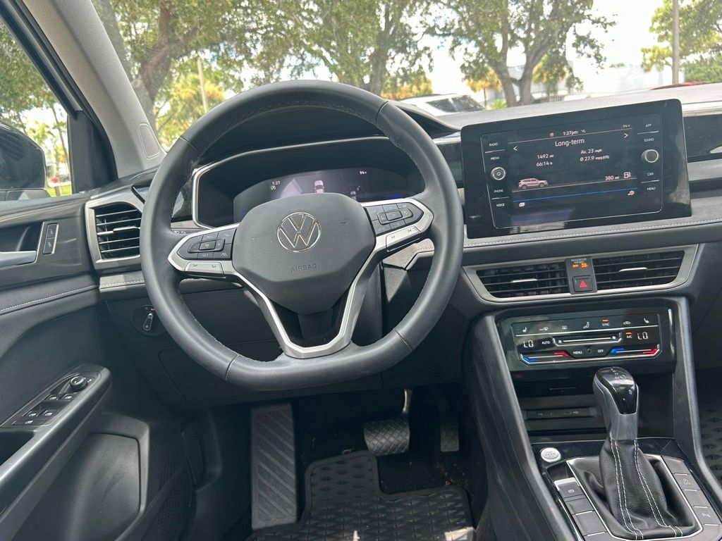 2025 Volkswagen Taos 1.5T SE Tampa FL