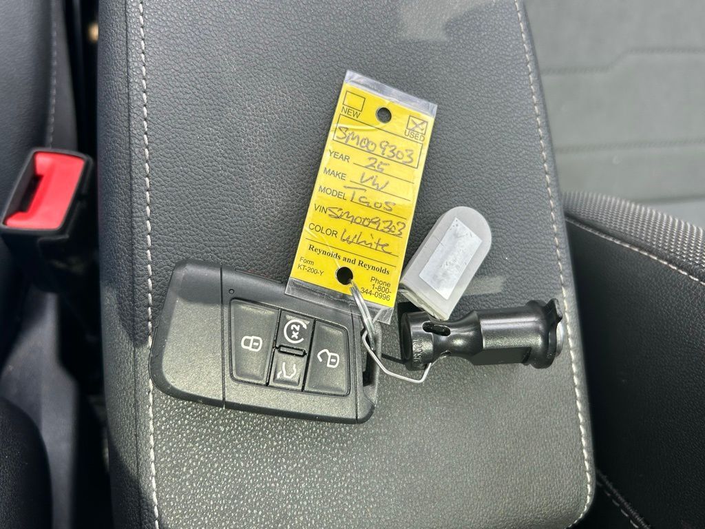 2025 Volkswagen Taos 1.5T SE Tampa FL