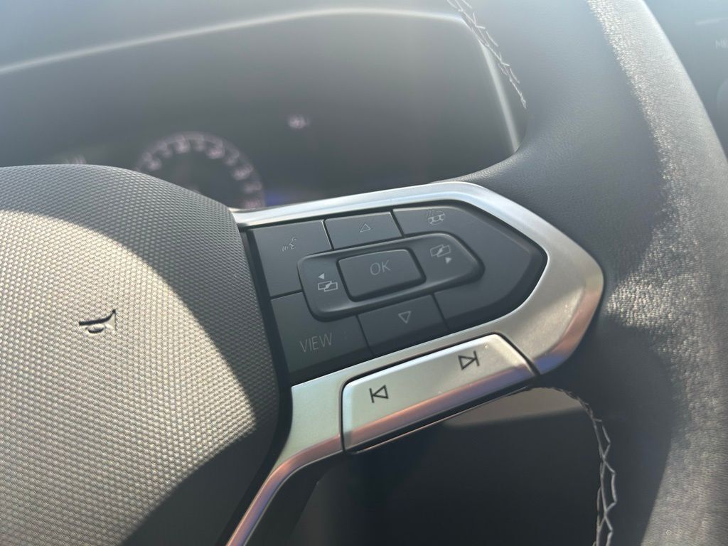 2025 Volkswagen Taos 1.5T SE Tampa FL