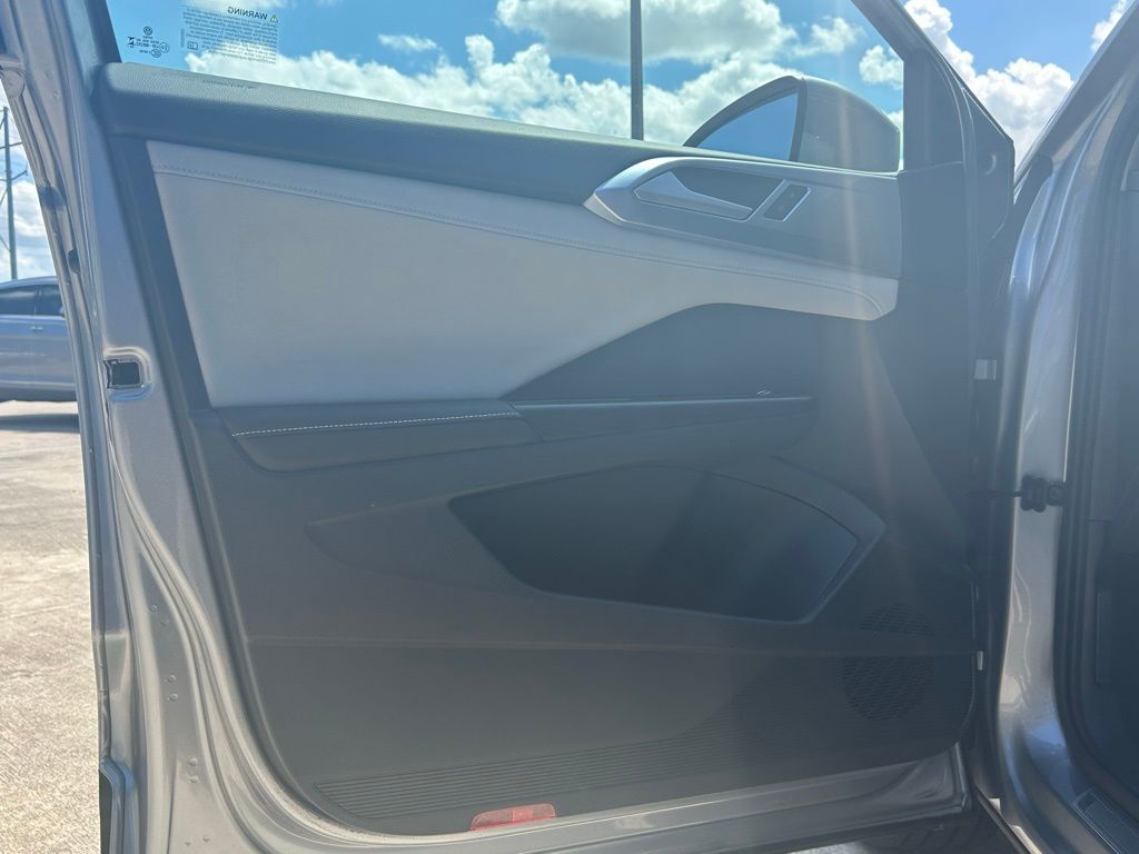 2025 Volkswagen Taos 1.5T SE Tampa FL