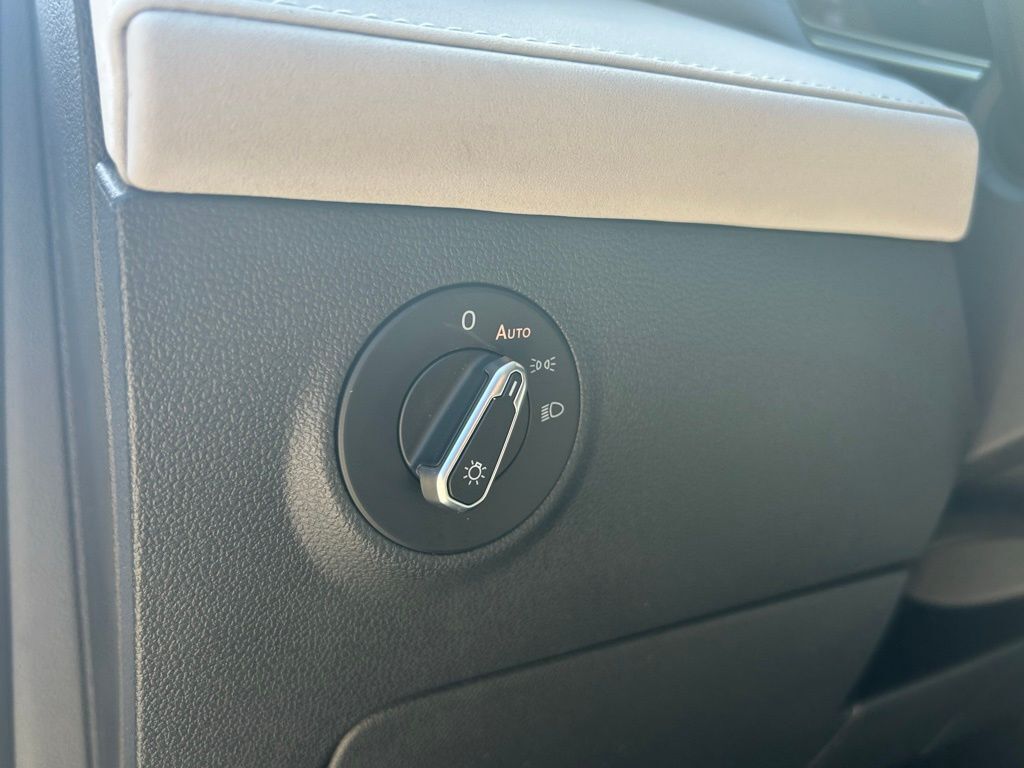 2025 Volkswagen Taos 1.5T SE Tampa FL