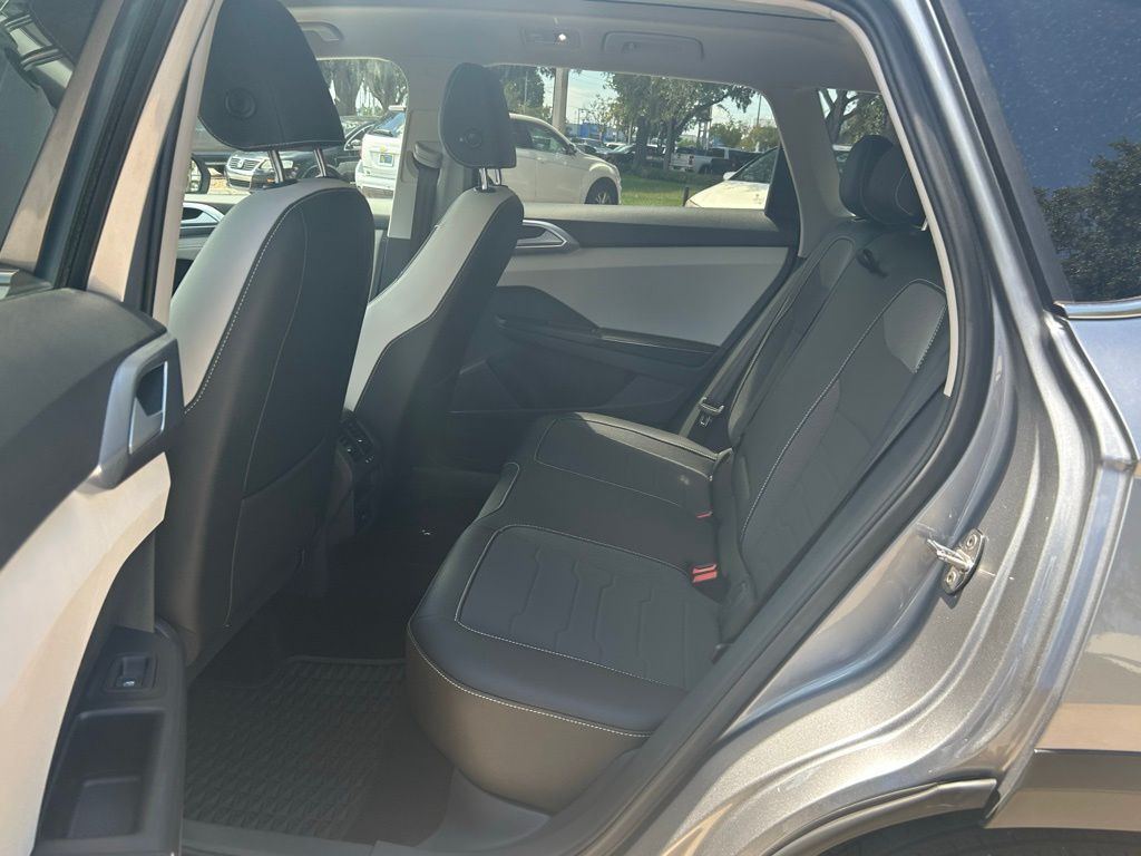 2025 Volkswagen Taos 1.5T SE Tampa FL