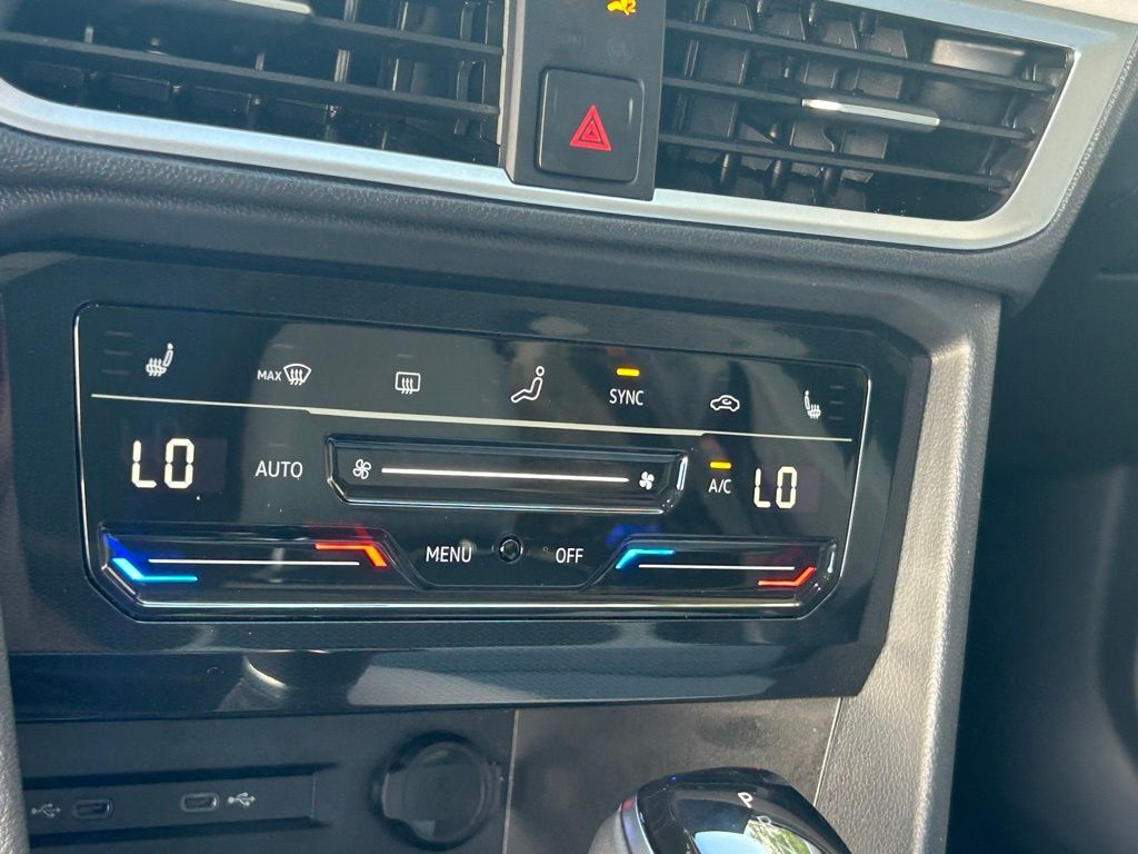 2025 Volkswagen Taos 1.5T SE Tampa FL